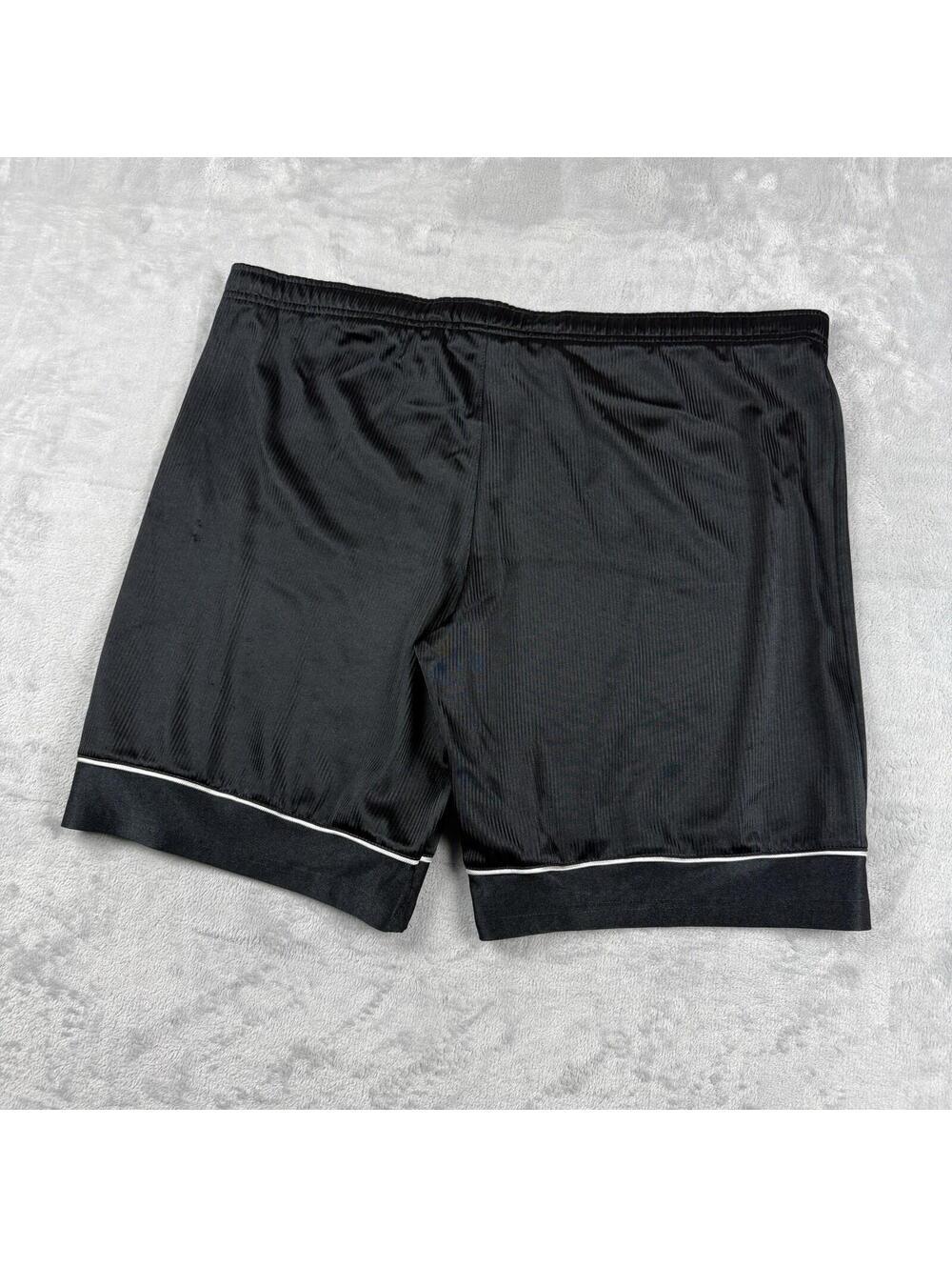 Vintage Nike Silky Basketball Shorts Men Size XL Y2K Training Swoosh Logo Baggy - Picture 2 of 9